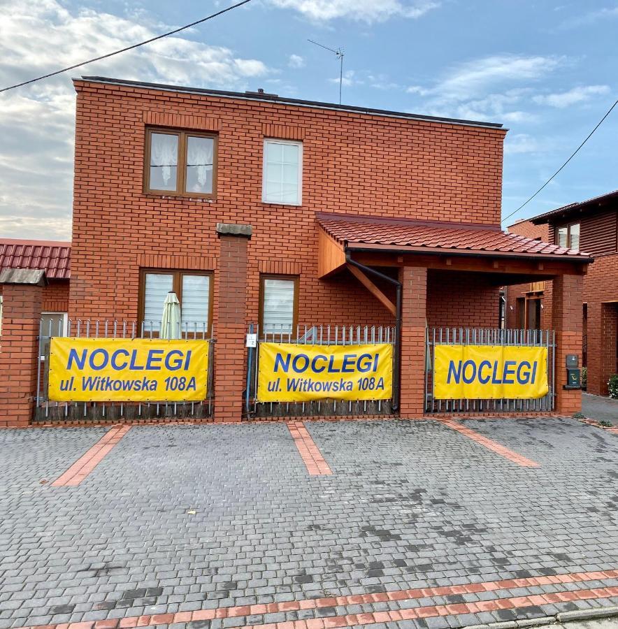Pokoje Goscinne Gniezno Exterior photo